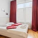 Golden Residences - & Penthouse In Old Town Bukarest