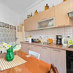 Golden Residences - & Penthouse In Old Town *