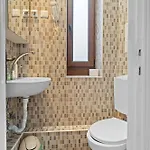 Golden Residences - & Penthouse In Old Town Apartman Bukarest