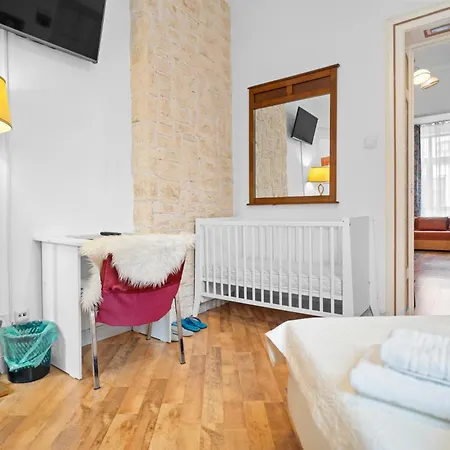 Apartament Golden Residences - & Penthouse In Old Town Bukareszt
