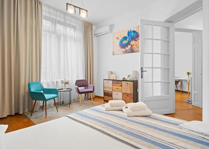 Apartment Golden Residences - & Penthouse In Old Town Bucharest