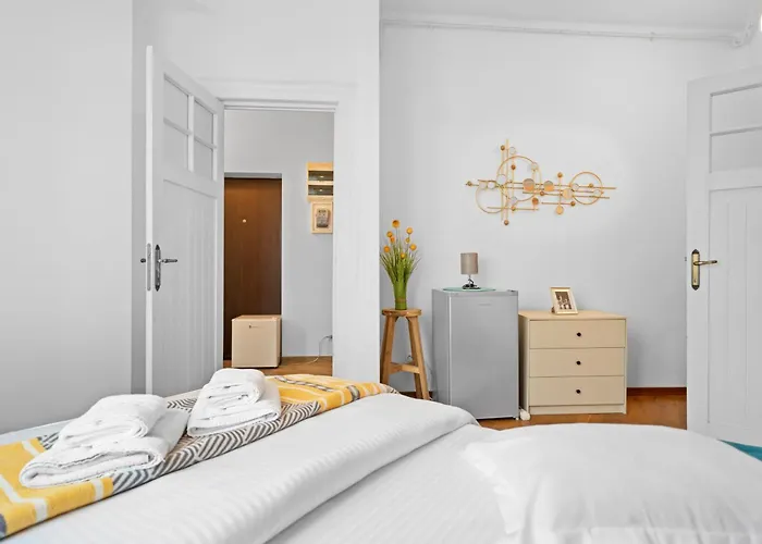 Golden Residences - & Penthouse In Old Town Bukarest