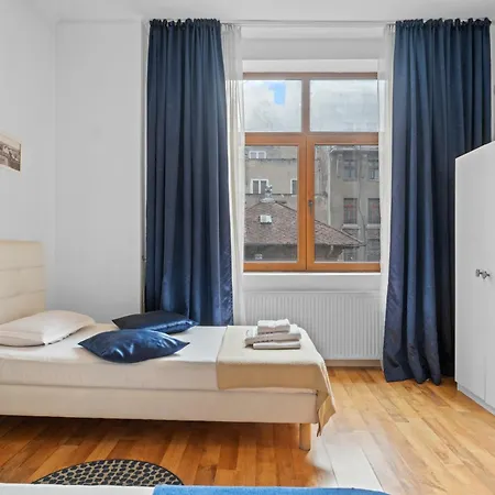 Golden Residences - & Penthouse In Old Town * Βουκουρέστι