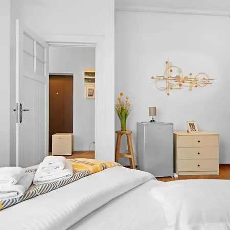 Golden Residences - & Penthouse In Old Town Βουκουρέστι