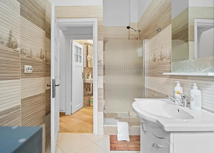 Golden Residences - & Penthouse In Old Town Bucureşti